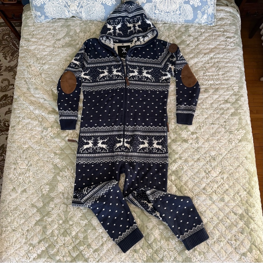 OnePiece “Holidays are Coming” Onesie Jumpsuit